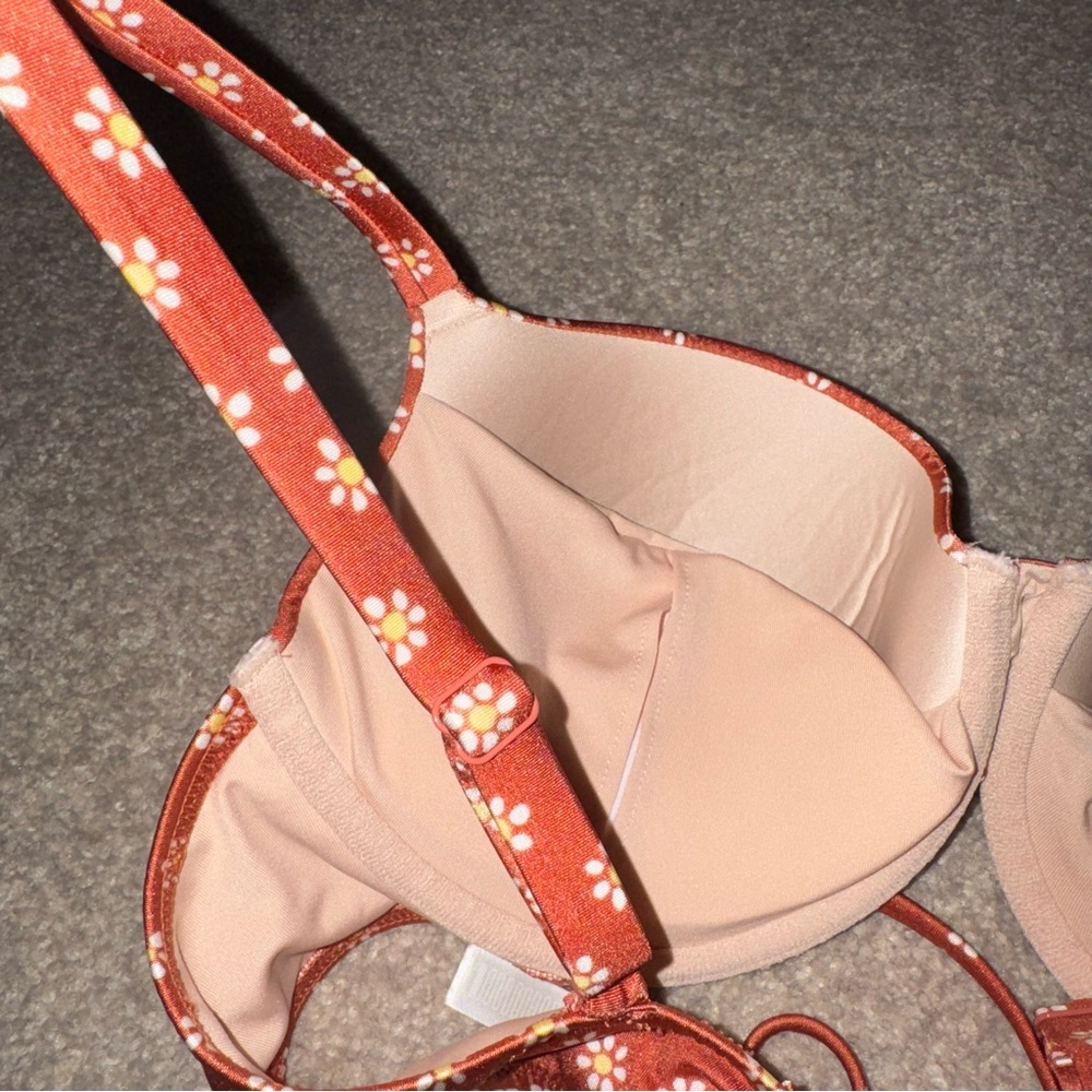 Orange Daisy Victoria’s Secret High Waist Bikini Set - Picture 9 of 10
